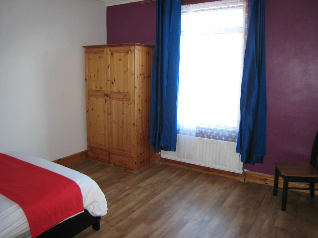 The Dream Resthouse Hotel Лондон Екстериор снимка