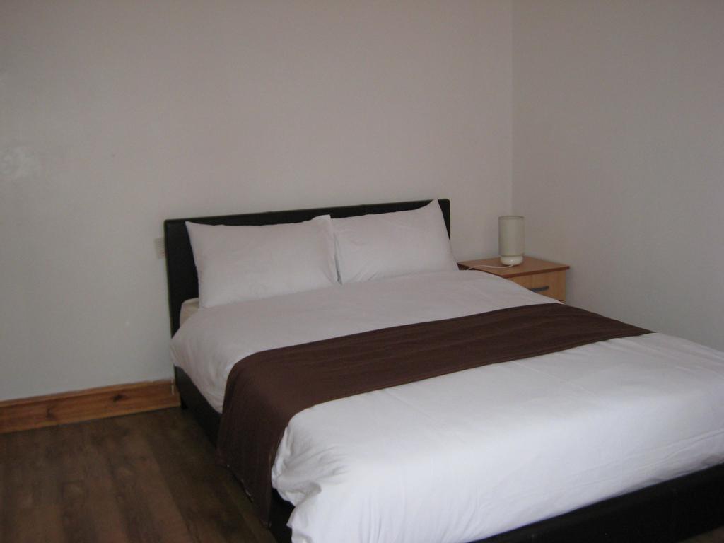 The Dream Resthouse Hotel Лондон Екстериор снимка