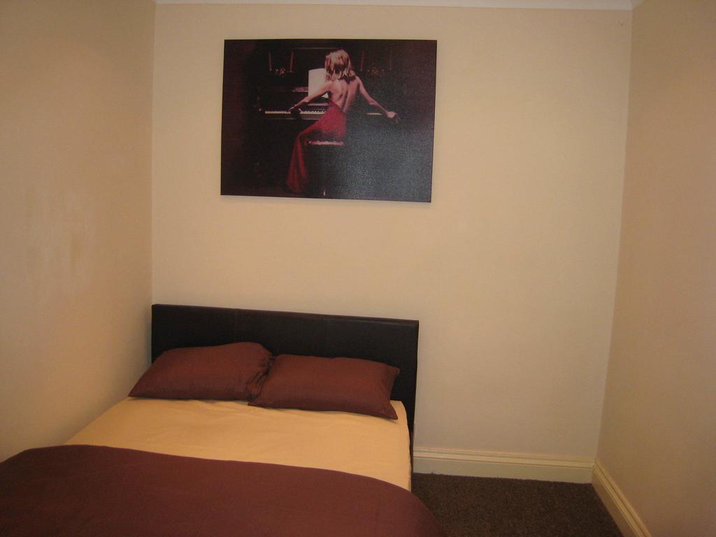 The Dream Resthouse Hotel Лондон Стая снимка