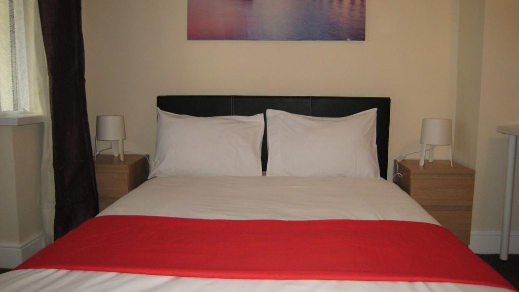 The Dream Resthouse Hotel Лондон Екстериор снимка