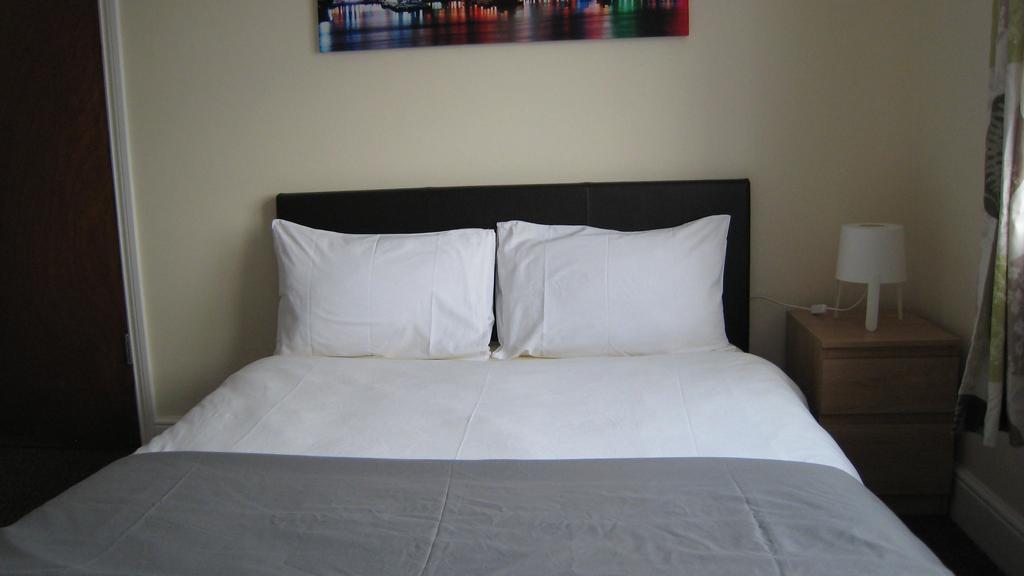 The Dream Resthouse Hotel Лондон Екстериор снимка