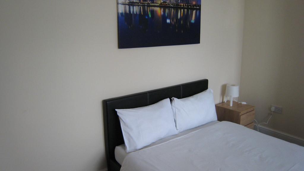 The Dream Resthouse Hotel Лондон Екстериор снимка
