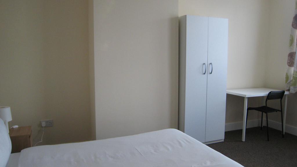 The Dream Resthouse Hotel Лондон Екстериор снимка